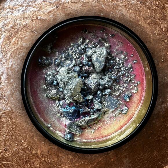 Midsomer Queen Luxury Wickless Candle: Orange Apricot & Rose Petals Scent - Picture 7 of 10